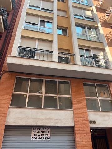 Piso en Venta en Carrer d'Herrero en Hospital - Plaza del Real
