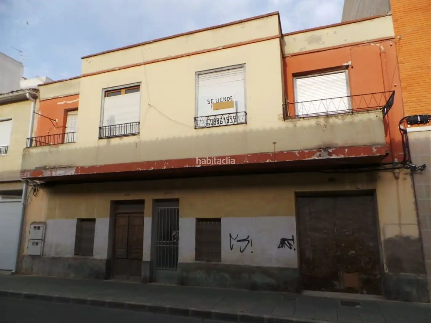 Residential land for sale in Calle de la Gelela 13
