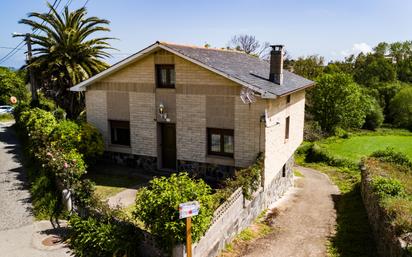 Exterior view of House or chalet for sale in El Franco 