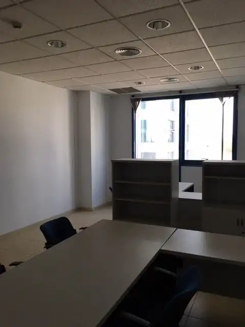 Office for sale in Sevilla