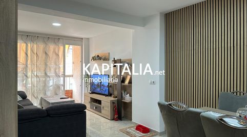 Piso en VENTA en el centro de Canals con ascensor, balcón y 3 habitaciones