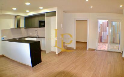 Kitchen of Single-family semi-detached for sale in Terrassa  with Heating, Terrace and Oven