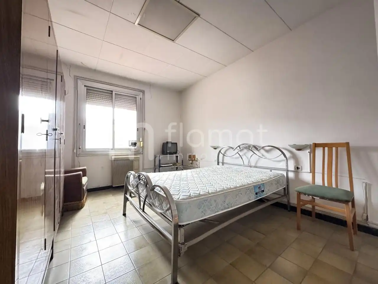 Bedroom of Flat for sale in Girona  with Terrace