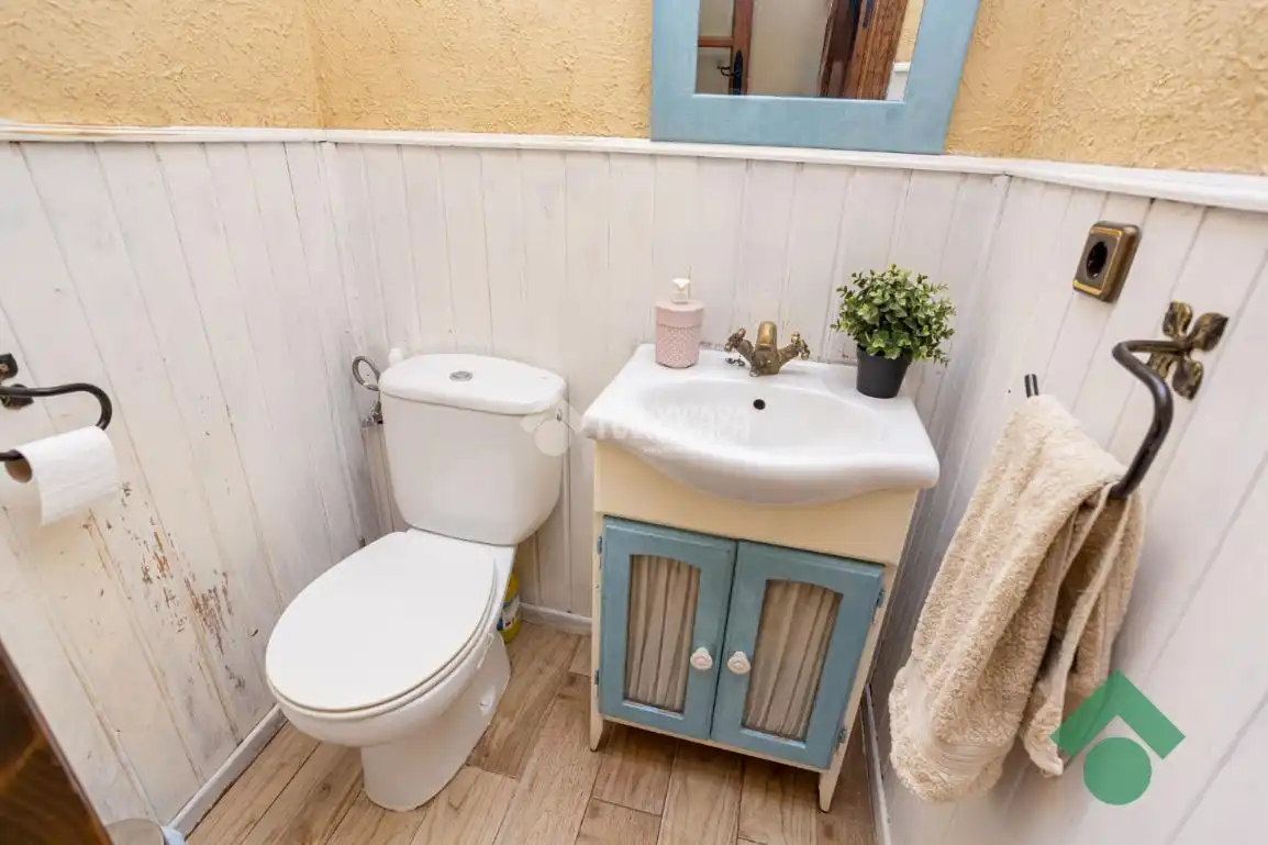 Semi-detached house for sale in C. America-Res. Los Carmenes, imagen 8