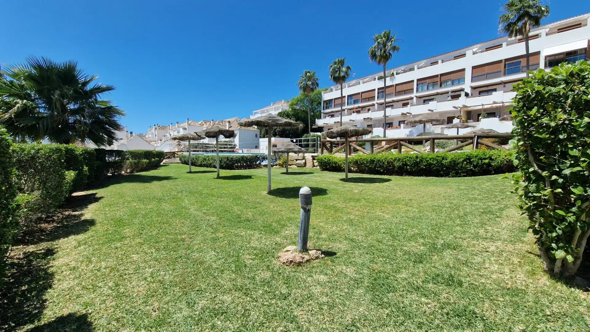 Duplexes for sale in Calle EDIMBURGO DE MIJAS GOLF, Mijas Golf