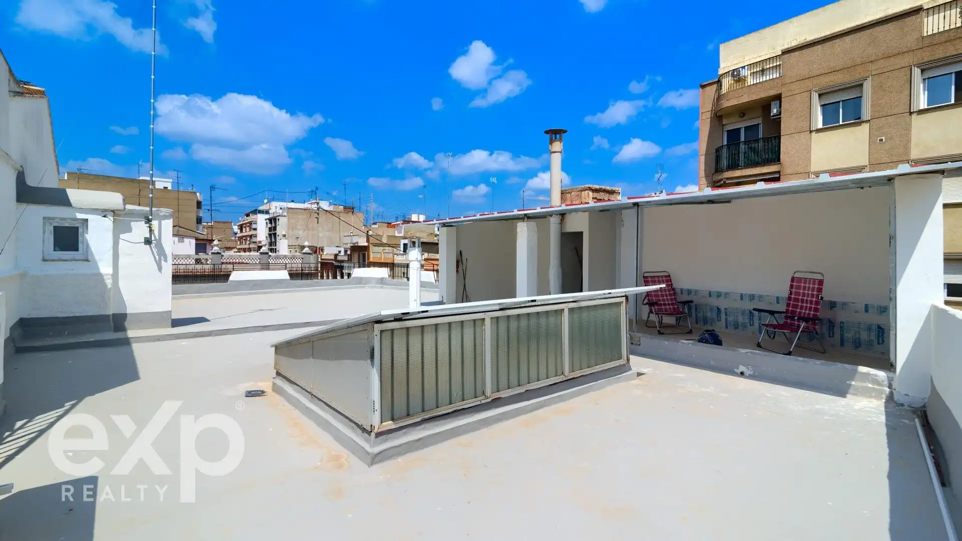 Terrasse von Haus oder Chalet zum Verkauf in Algemesí mit Klimaanlage, Terrasse und Abstellraum