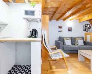 Sala d'estar de Planta baixa en venda en  Madrid Capital