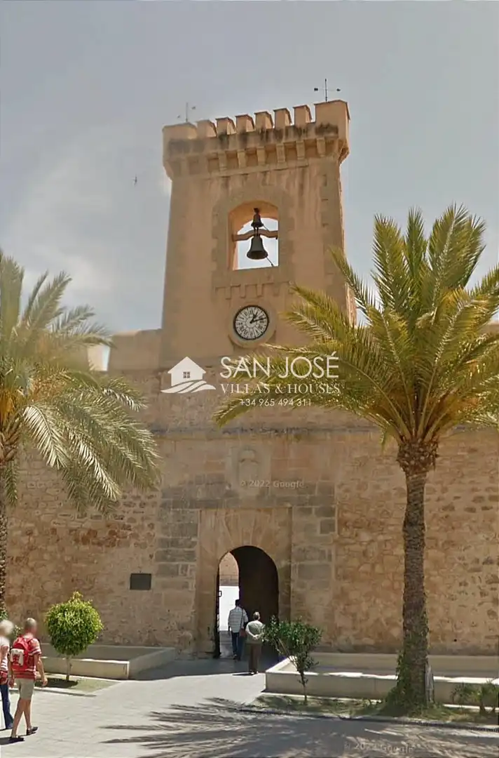 Vista exterior de Residencial en venta en Santa Pola