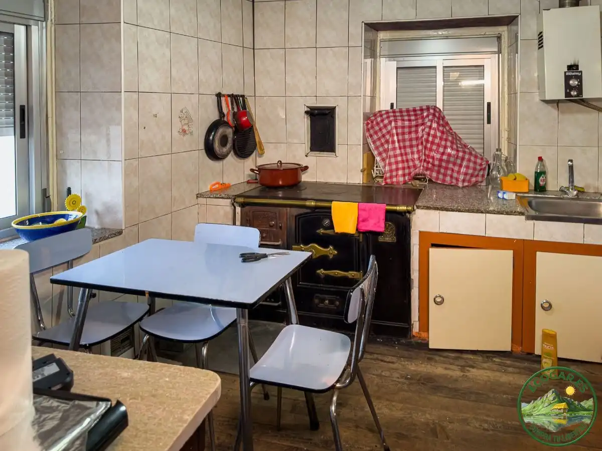 Houses for sale in Moldes, Barjas