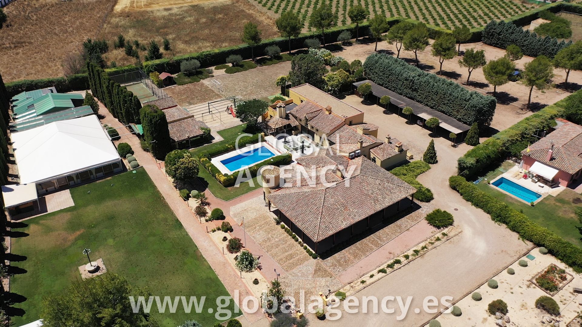 Garden of Country house for sale in Chinchón  with Air Conditioner, Heating and Private garden