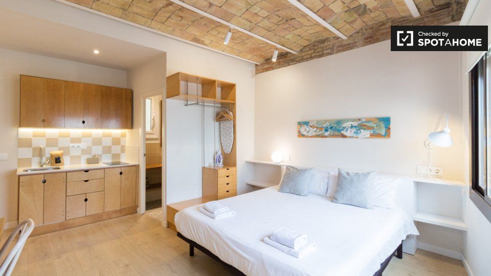 Bedroom of Flat to rent in  Barcelona Capital  with Air Conditioner, Heating and Furnished