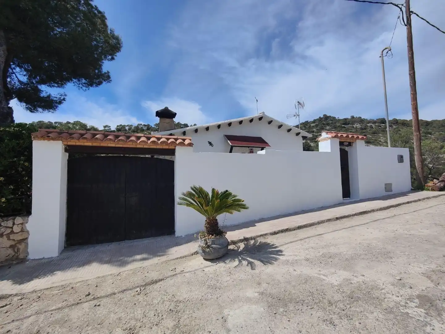 Exterior view of Houses for sale in Sant Pere de Ribes  with Air Conditioner, Heating and Storage room
