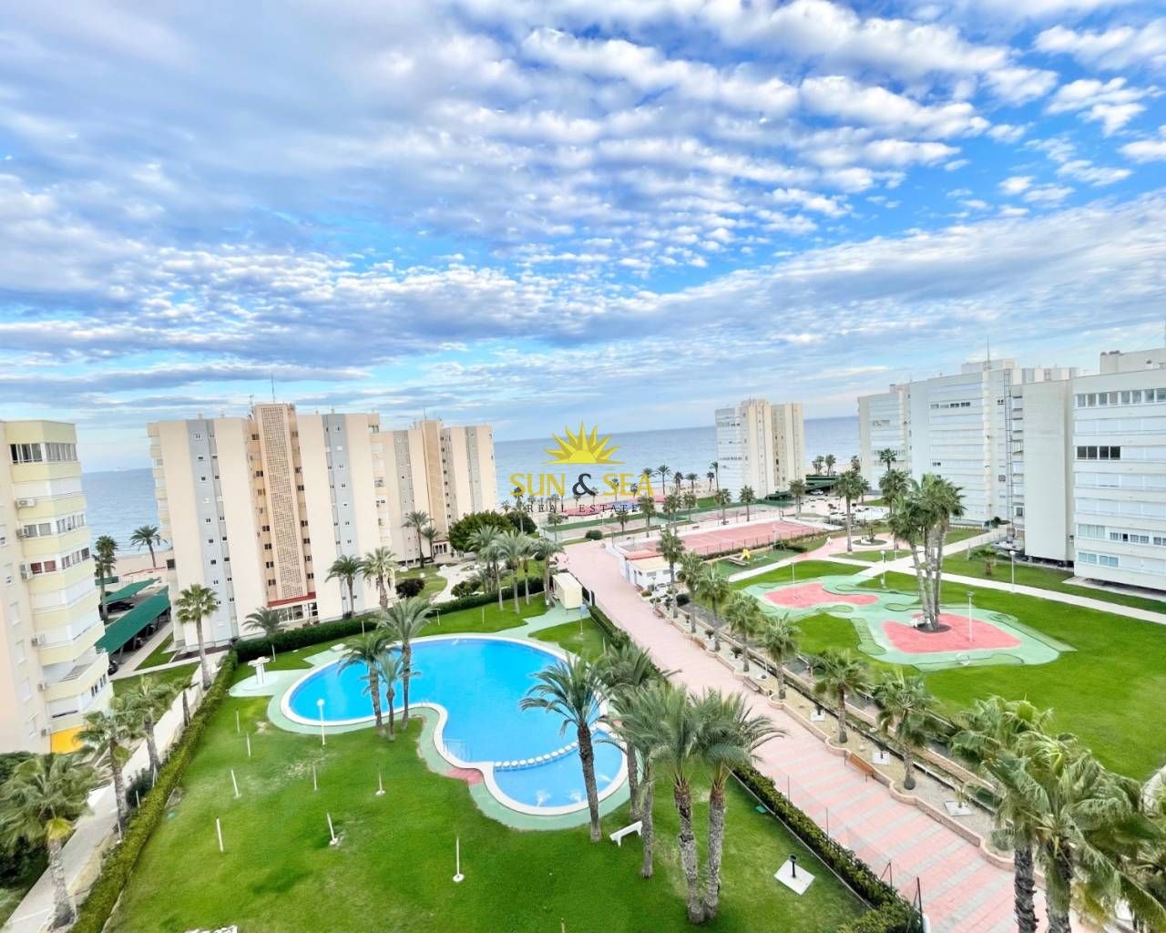Exterior view of Flat to rent in Alicante / Alacant  with Air Conditioner, Heating and Parquet flooring