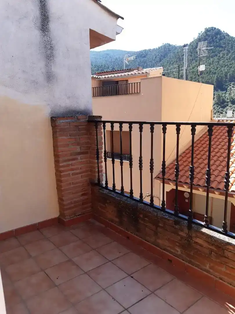 Terrassa de Casa adosada en venda en Orcera amb Moblat, Forn i Rentadora