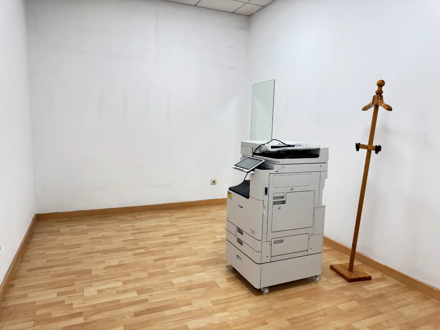 Commercial properties for rent in Avilés  with Internet
