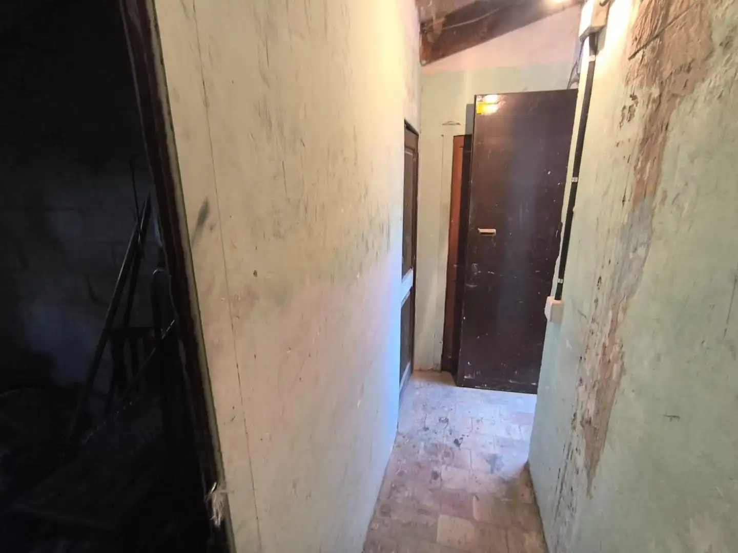 Buildings for sale in Manresa