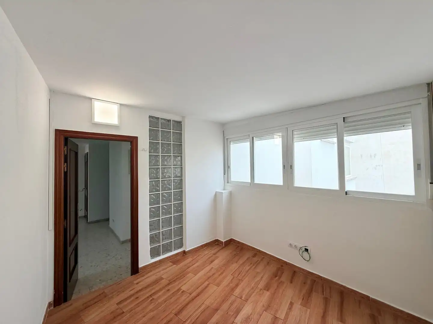 Bedroom of Office for rent in Marbella  with Air Conditioner and Balcony
