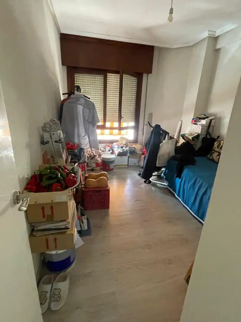 Habitación de Piso en venta en Calahorra con Amueblado