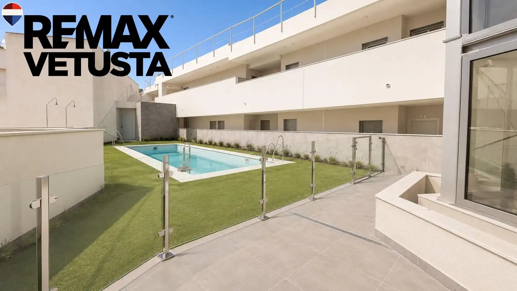 Vista exterior de Piso en venta en Níjar con Trastero y Piscina comunitaria