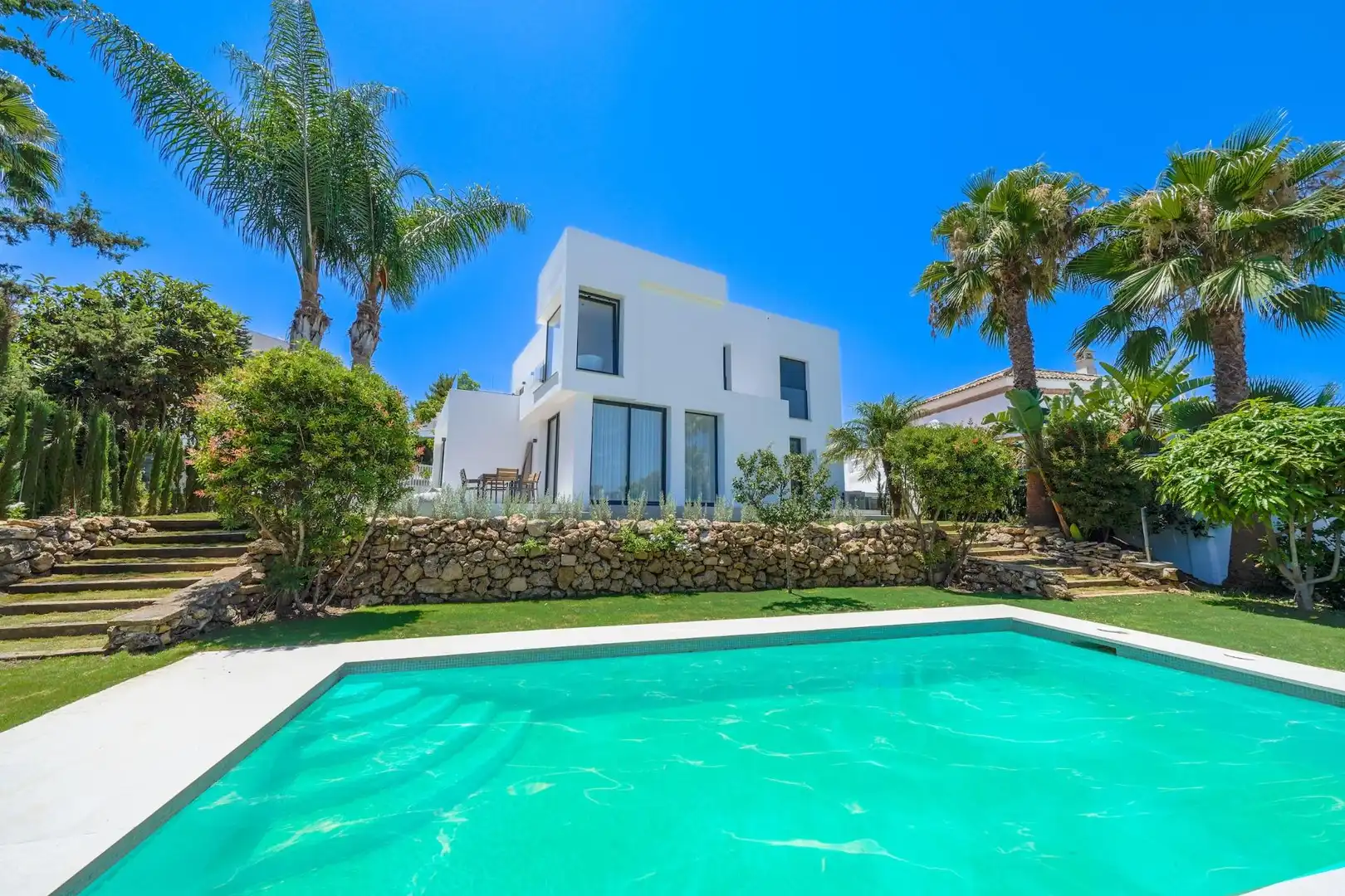 Detached house with pool for sale in Nueva Andalucía, imagen 34
