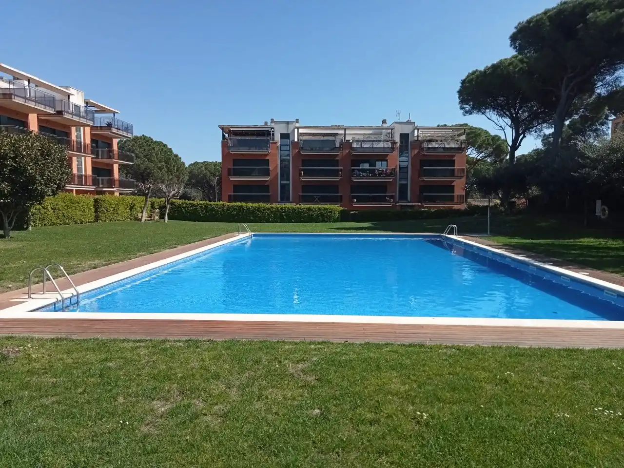 Swimming pool of Ground floor for sale in Pals  with Air Conditioner, Heating and Private garden