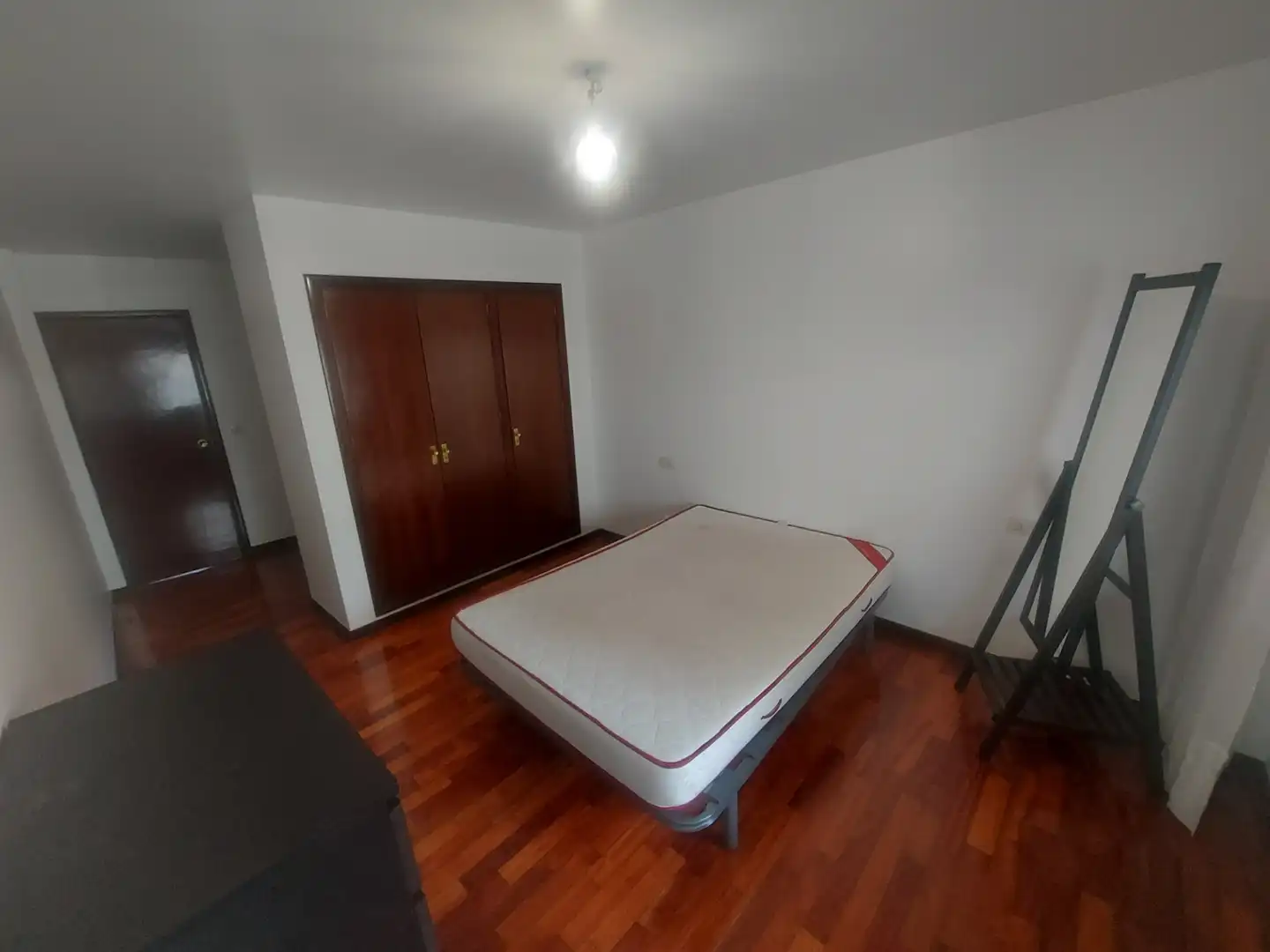 Wohnung zur Miete in Rúa de Venezuela, 30, Plaza España - Corte Inglés
