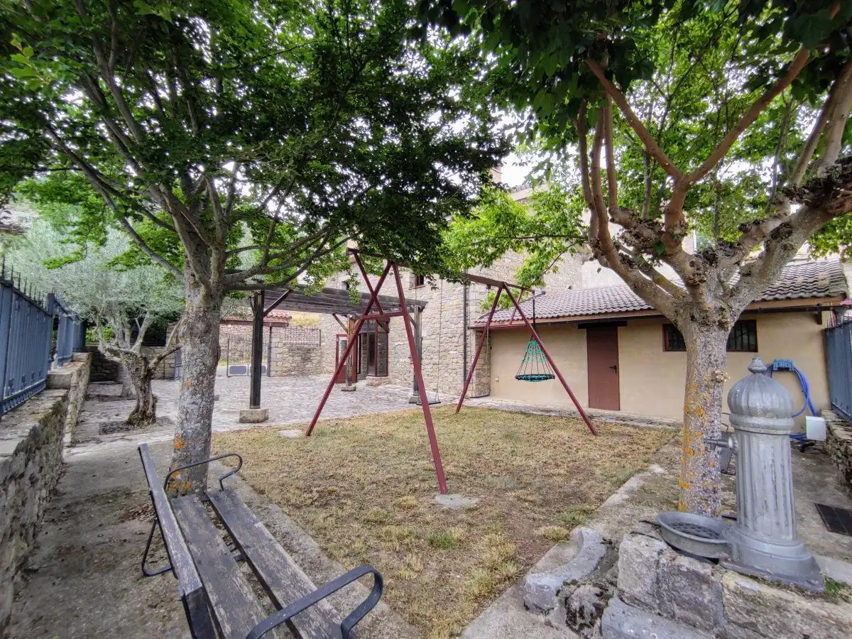 Jardín de Casa o chalet en venta en Sabiñánigo con Calefacción, Jardín privado y Terraza
