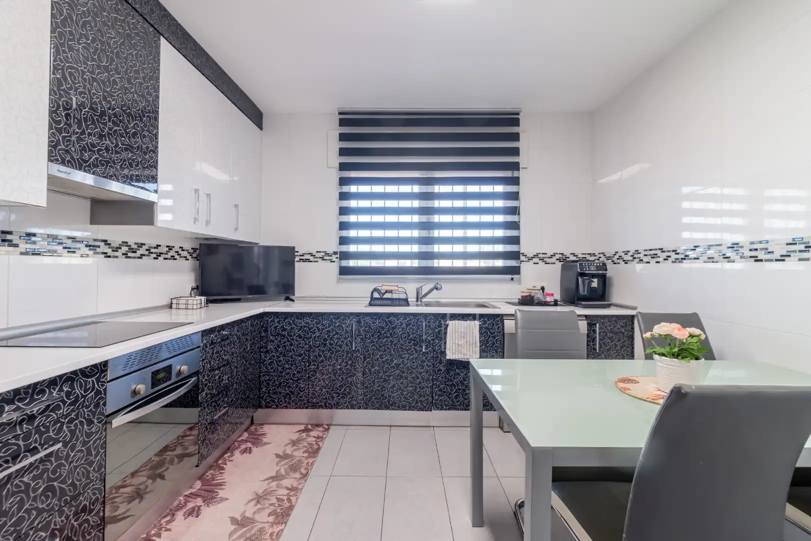 Villa con giardino in vendita a Centro Bº Doscientas, imagen 19
