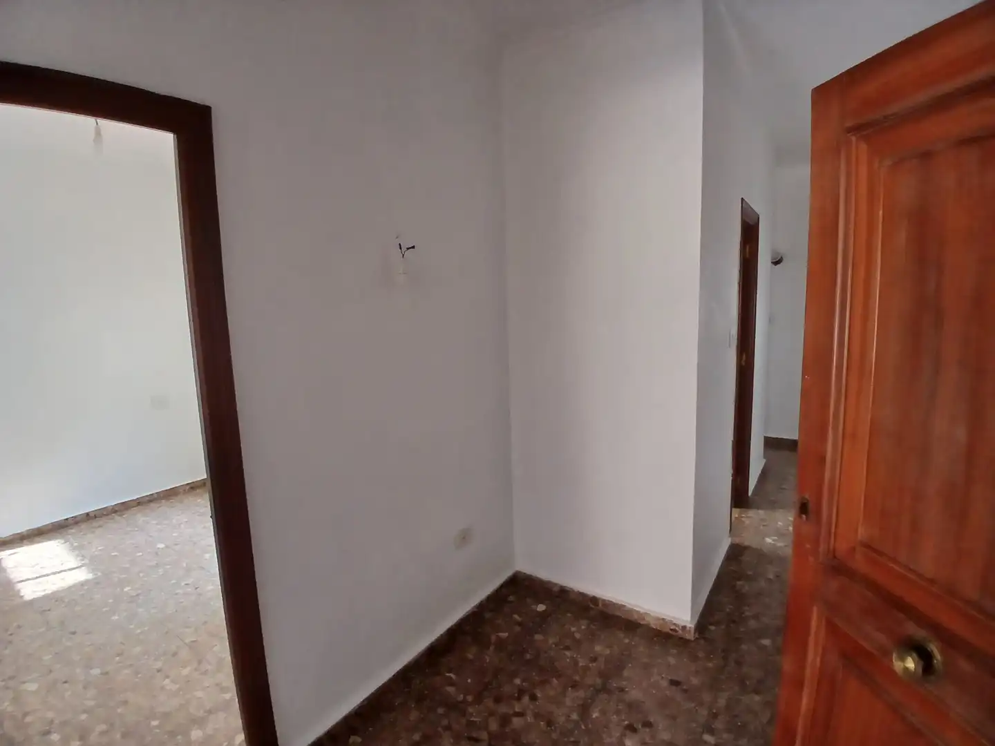 Casa rústica amb balcó en venda a Calle Algezares 13, imagen 4