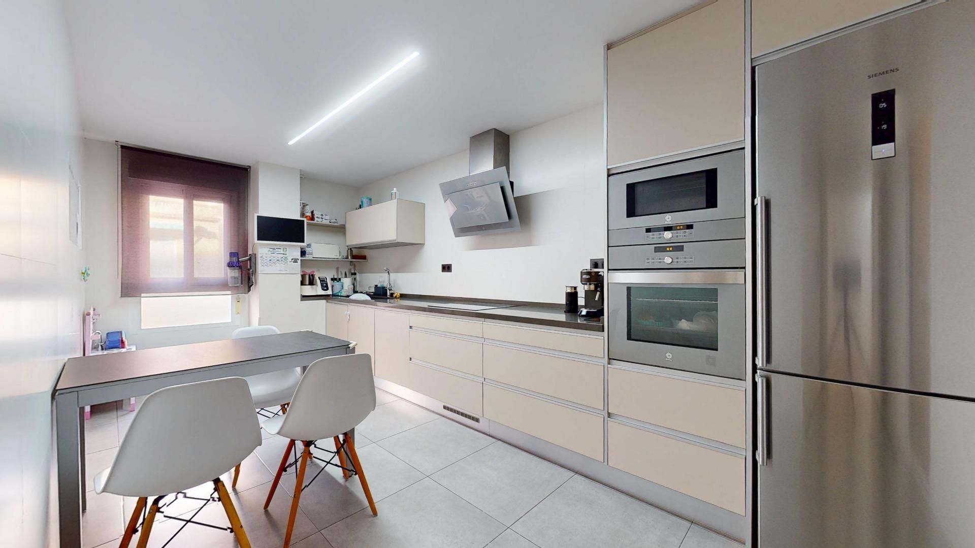 Cocina de Piso en venta en Elche / Elx con Aire acondicionado y Parquet