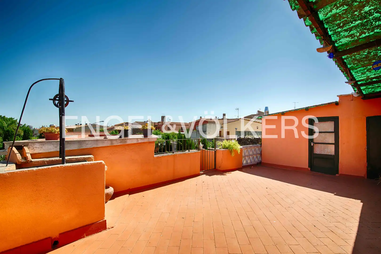Terraza de Casa adosada en venta en Garriguella con Calefacción, Jardín privado y Terraza