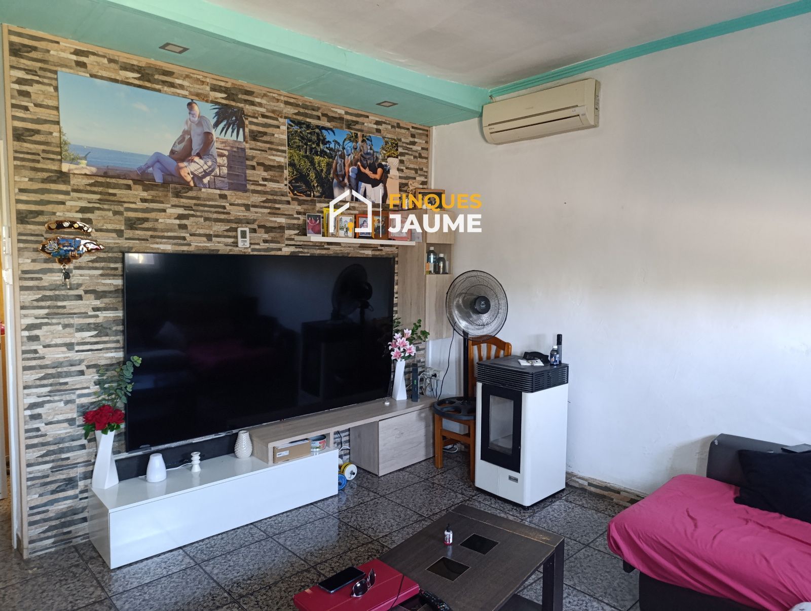 Sala d'estar de Casa o xalet en venda en  Lleida Capital amb Calefacció, Jardí privat i Terrassa