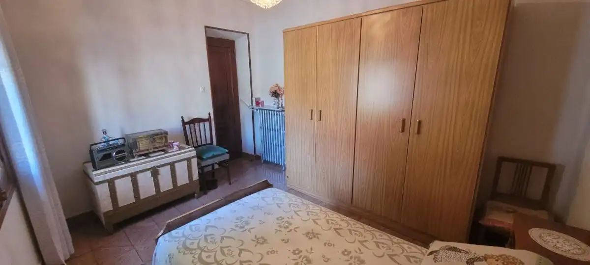 Dormitori de Casa o xalet en venda en Segovia amb Calefacció, Terrassa i Moblat