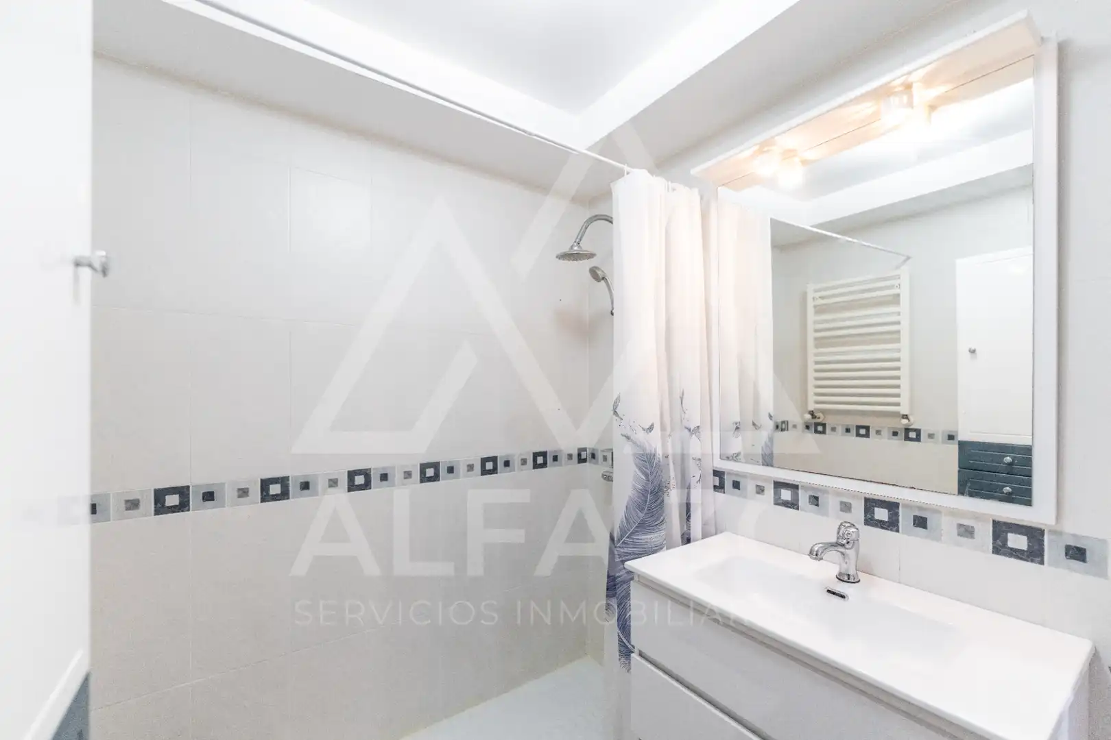 Badezimmer von Wohnung zum Verkauf in Soto del Real mit Heizung, Terrasse und Abstellraum