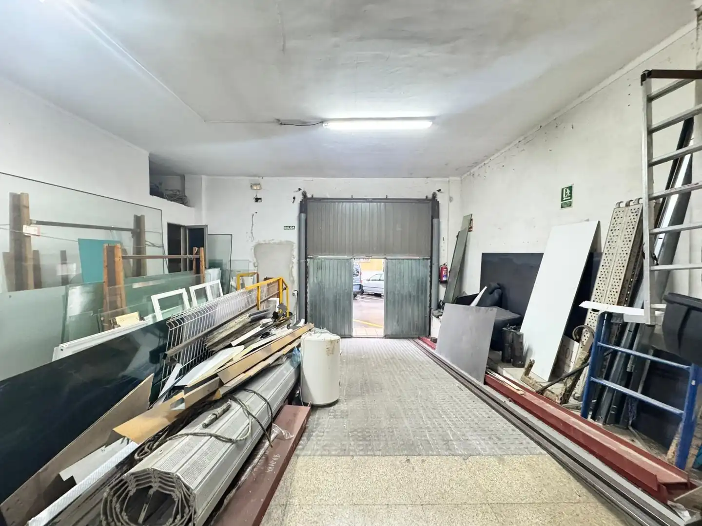 Local comercial en venda a Cristo Rey - Parque Europa