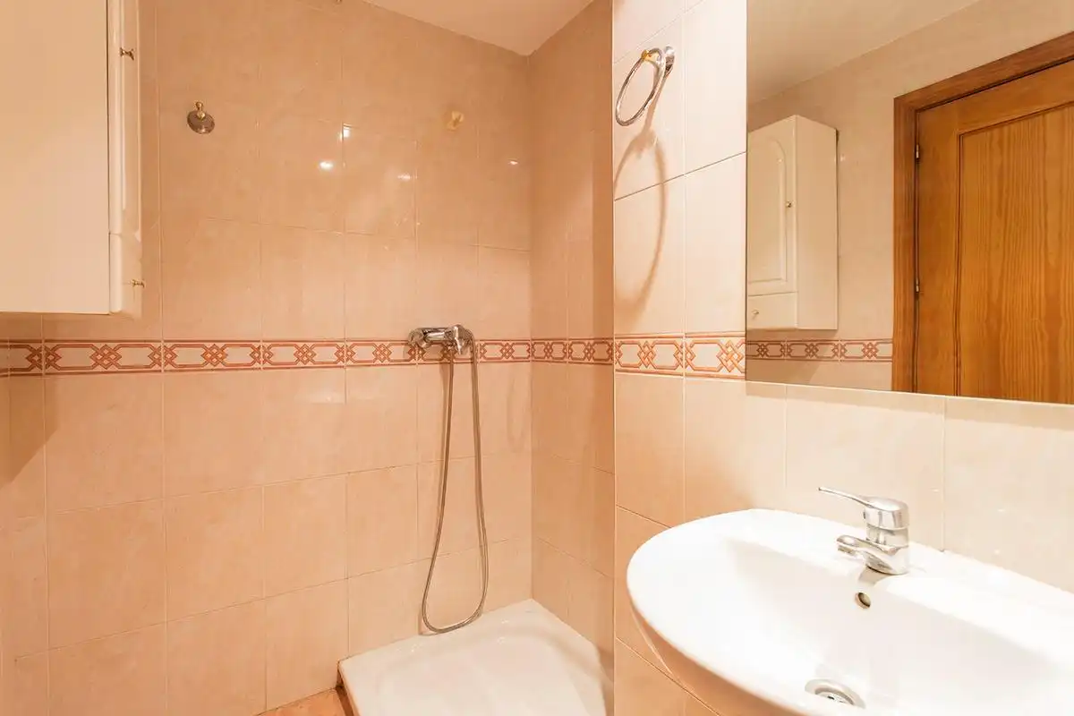 Baño de Piso de alquiler en Beiro
