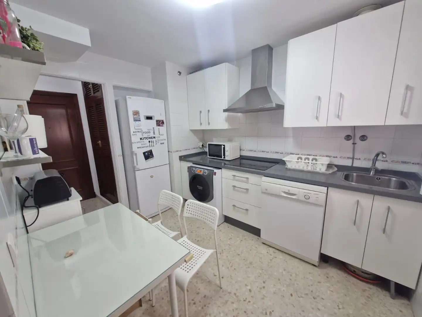 Kitchen of Flat for rent in San Fernando  with Furnished, Oven and Washing machine