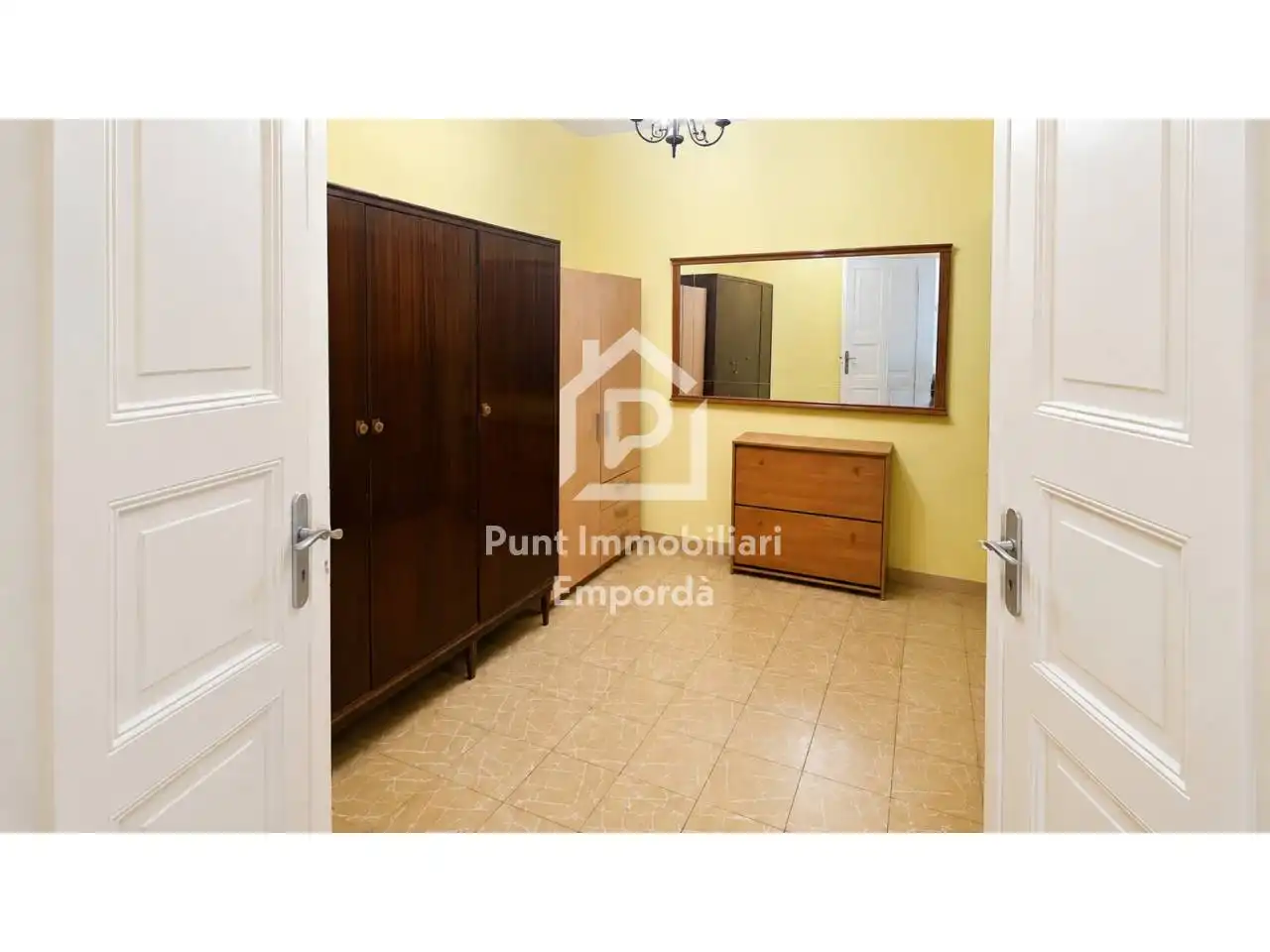 Schlafzimmer von Wohnung zum Verkauf in Figueres mit Heizung, Terrasse und Balkon