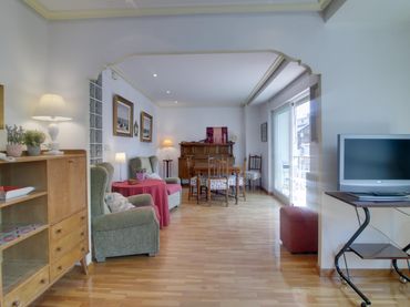 Appartamento con balcone in vendita a Centro