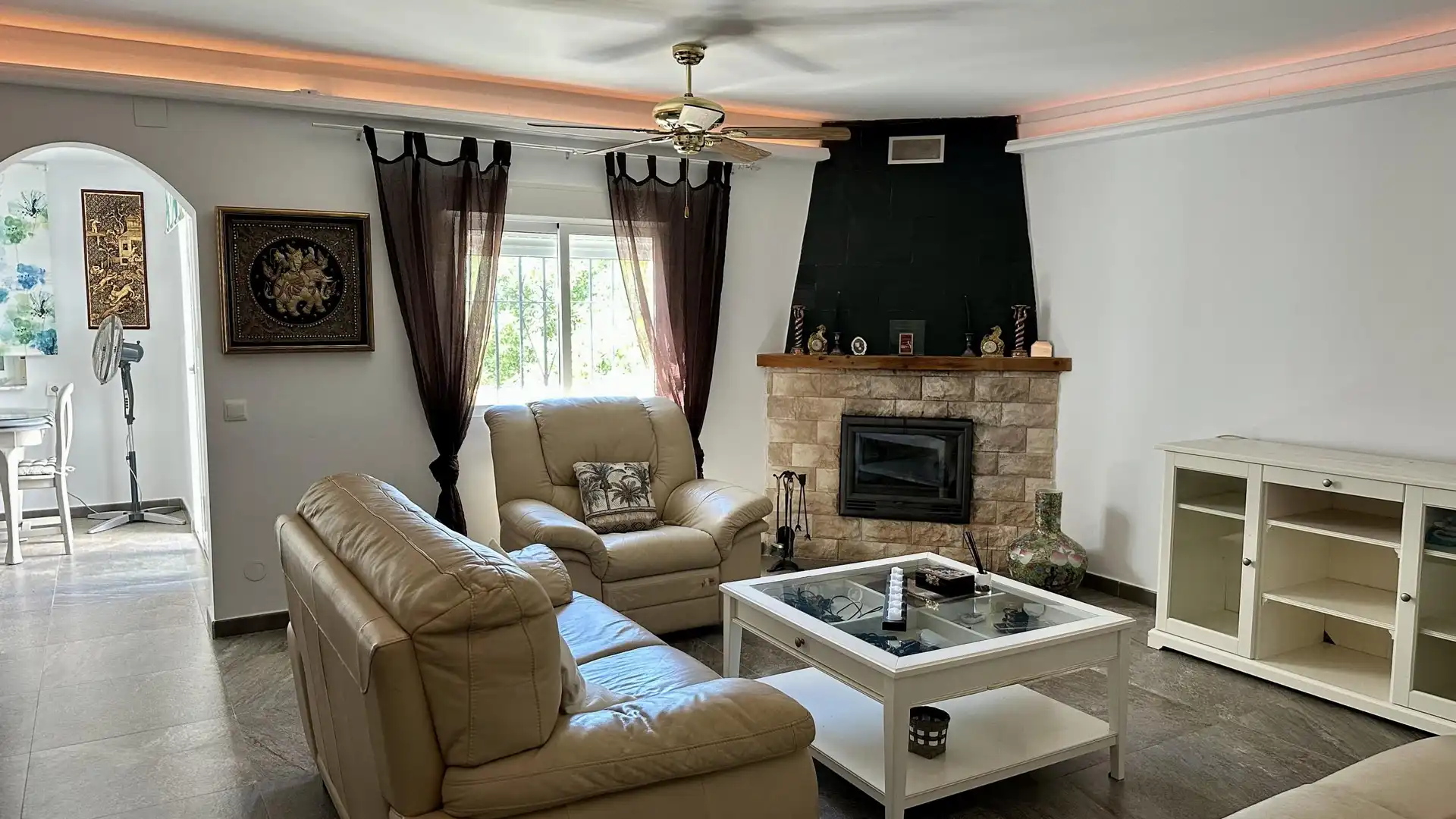 Living room of Single-family semi-detached for sale in Manilva  with Terrace, Balcony and Community pool