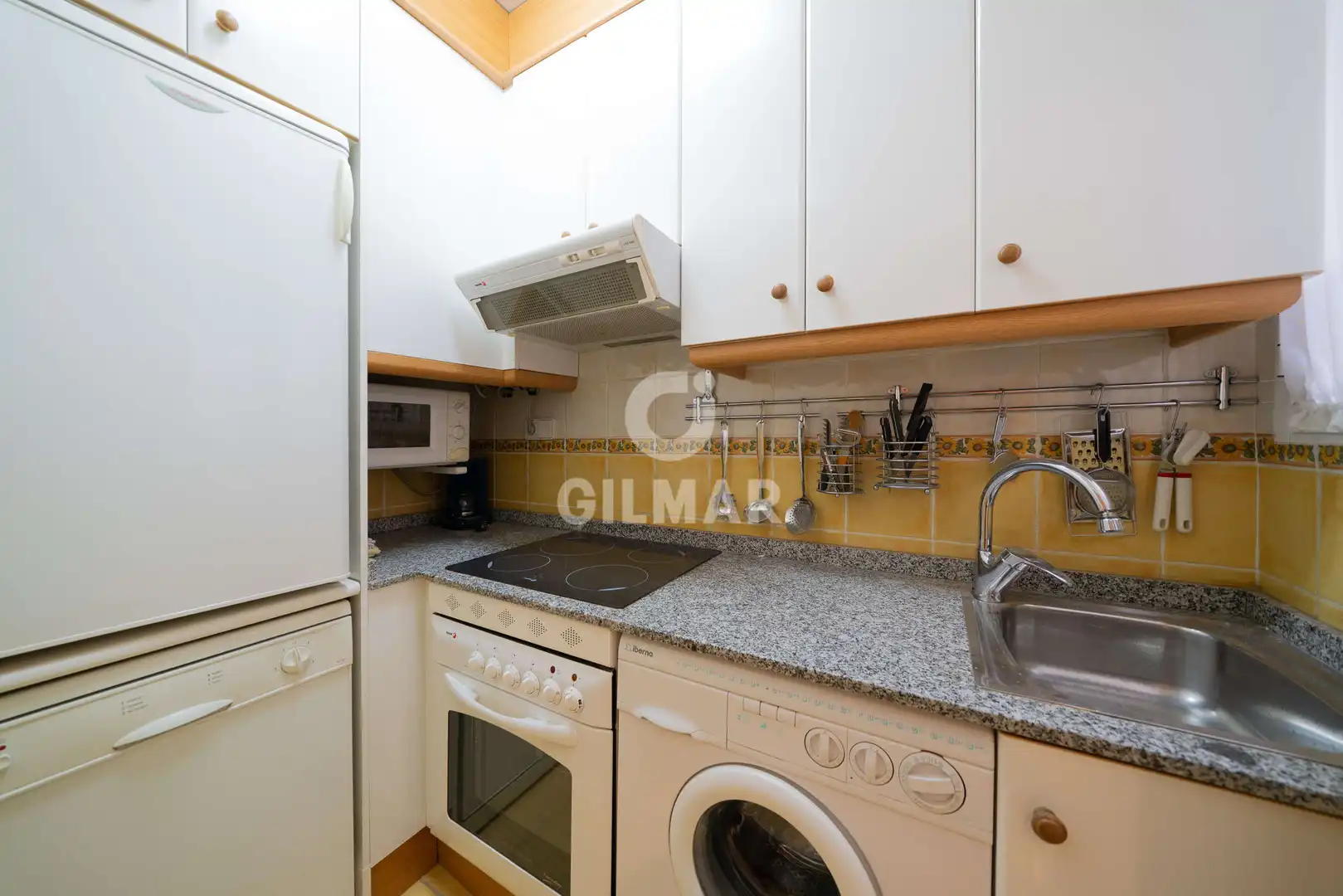 Cocina de Piso en venta en Madrid con Calefacción