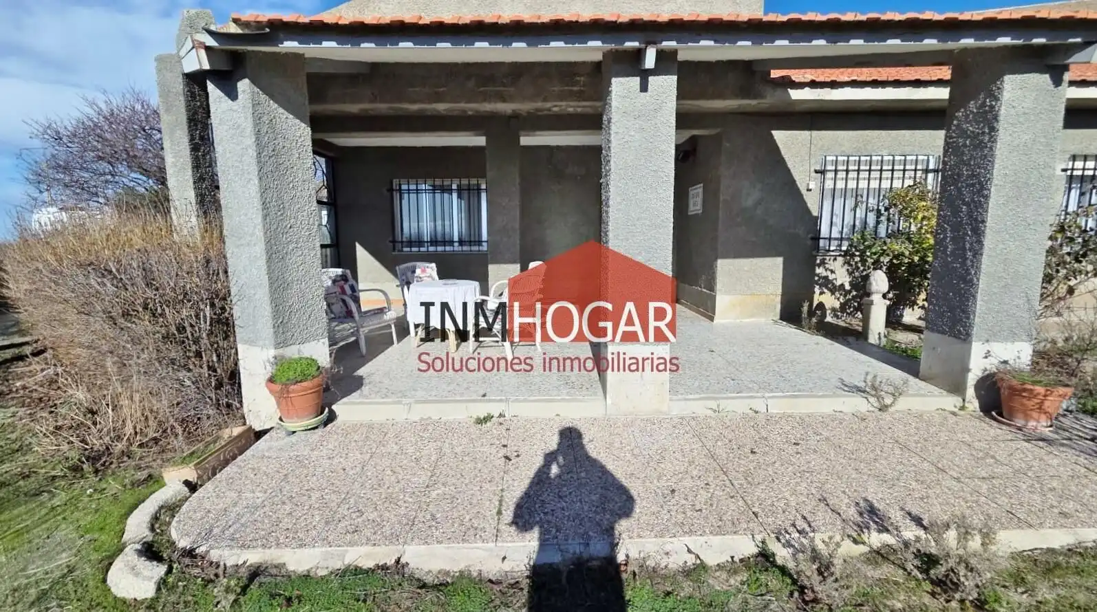 Vista exterior de Casa o chalet en venta en Fontiveros con Jardín privado y Amueblado