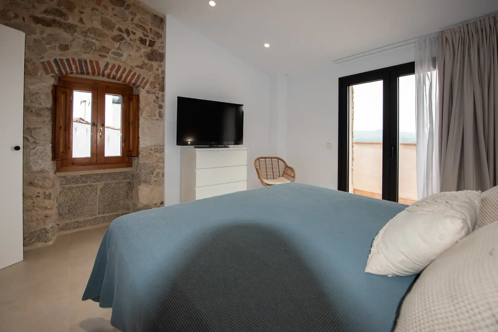 Schlafzimmer von Country house zur Miete in Santa Cristina d'Aro mit Klimaanlage, Heizung und Privatgarten