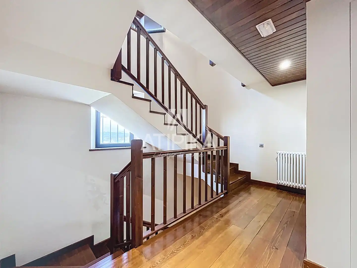 Country homes for sale in La Granada  with Air Conditioner, Heating and Storage room