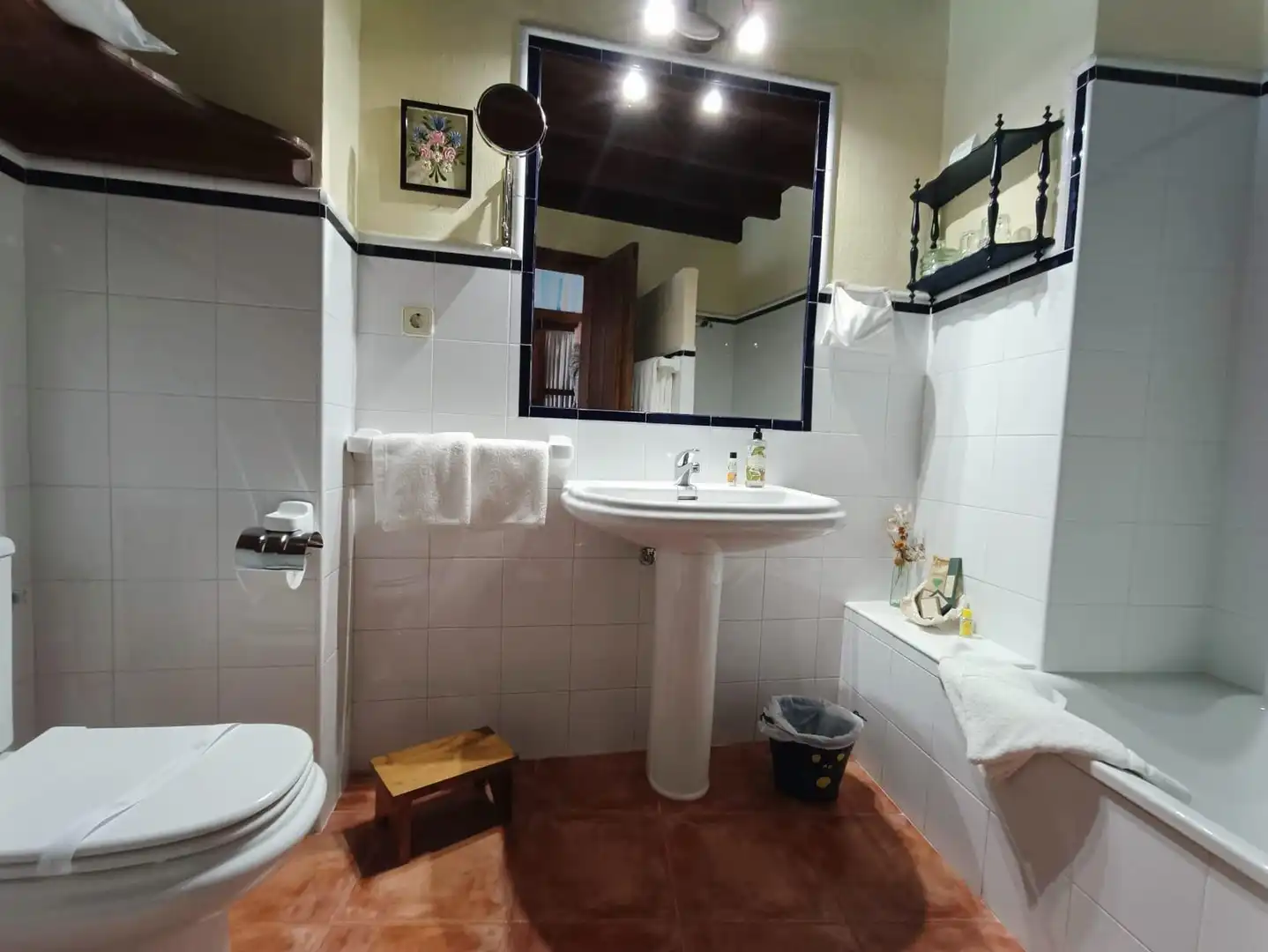 Bathroom of Country homes for sale in Peñamellera Baja  with Heating, Private garden and Terrace