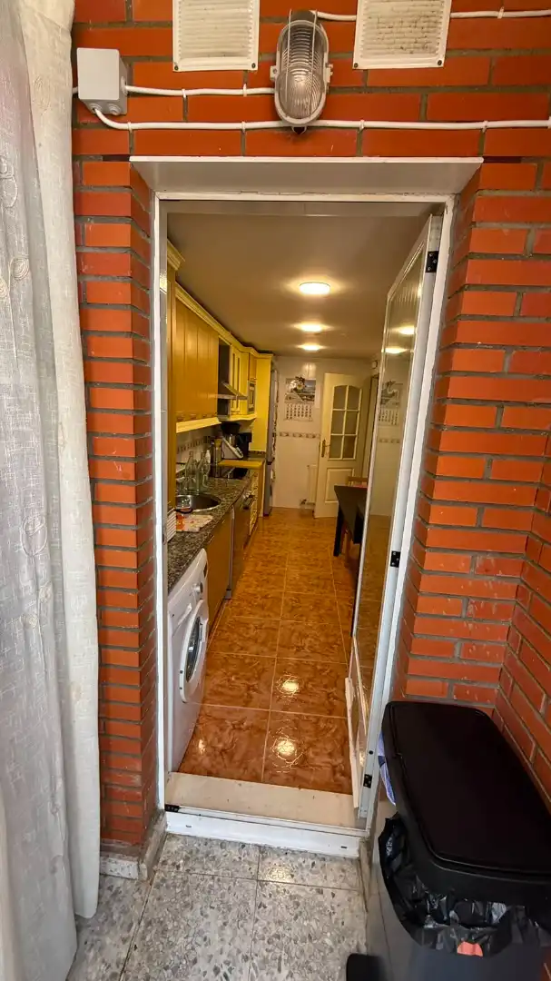 Küche von Wohnung zum Verkauf in Carbajosa de la Sagrada mit Heizung, Terrasse und Abstellraum