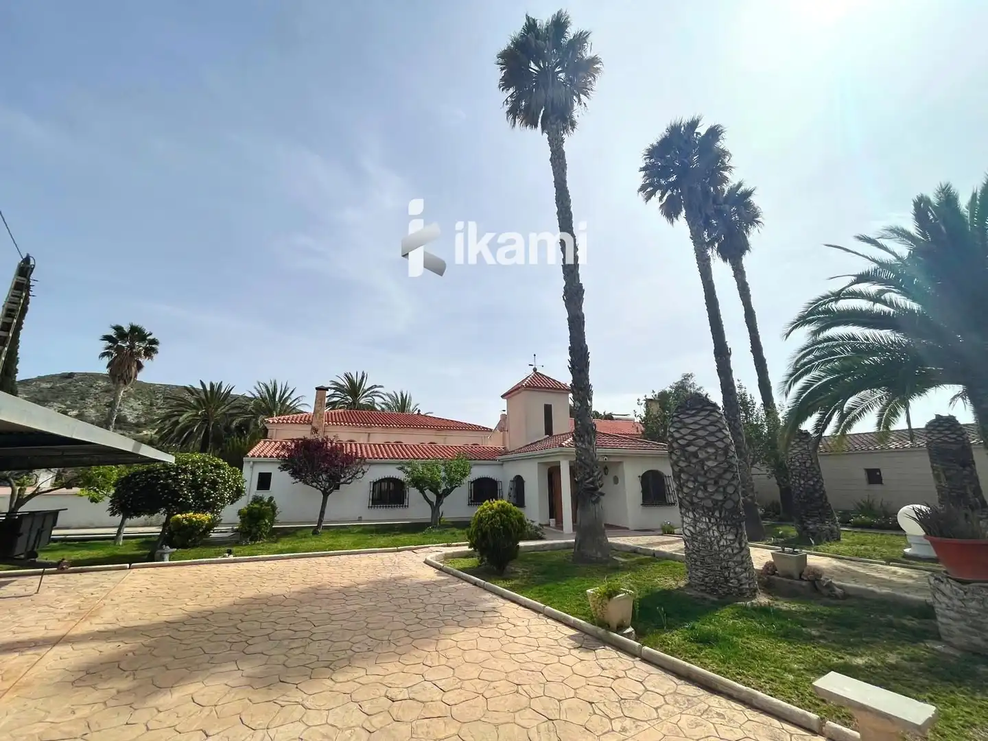 Vista exterior de Casa o chalet en venta en Elda con Calefacción, Trastero y Piscina