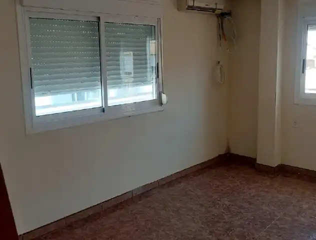 Piso en venta en Carrer de Santa Cecilia 6, imagen 3