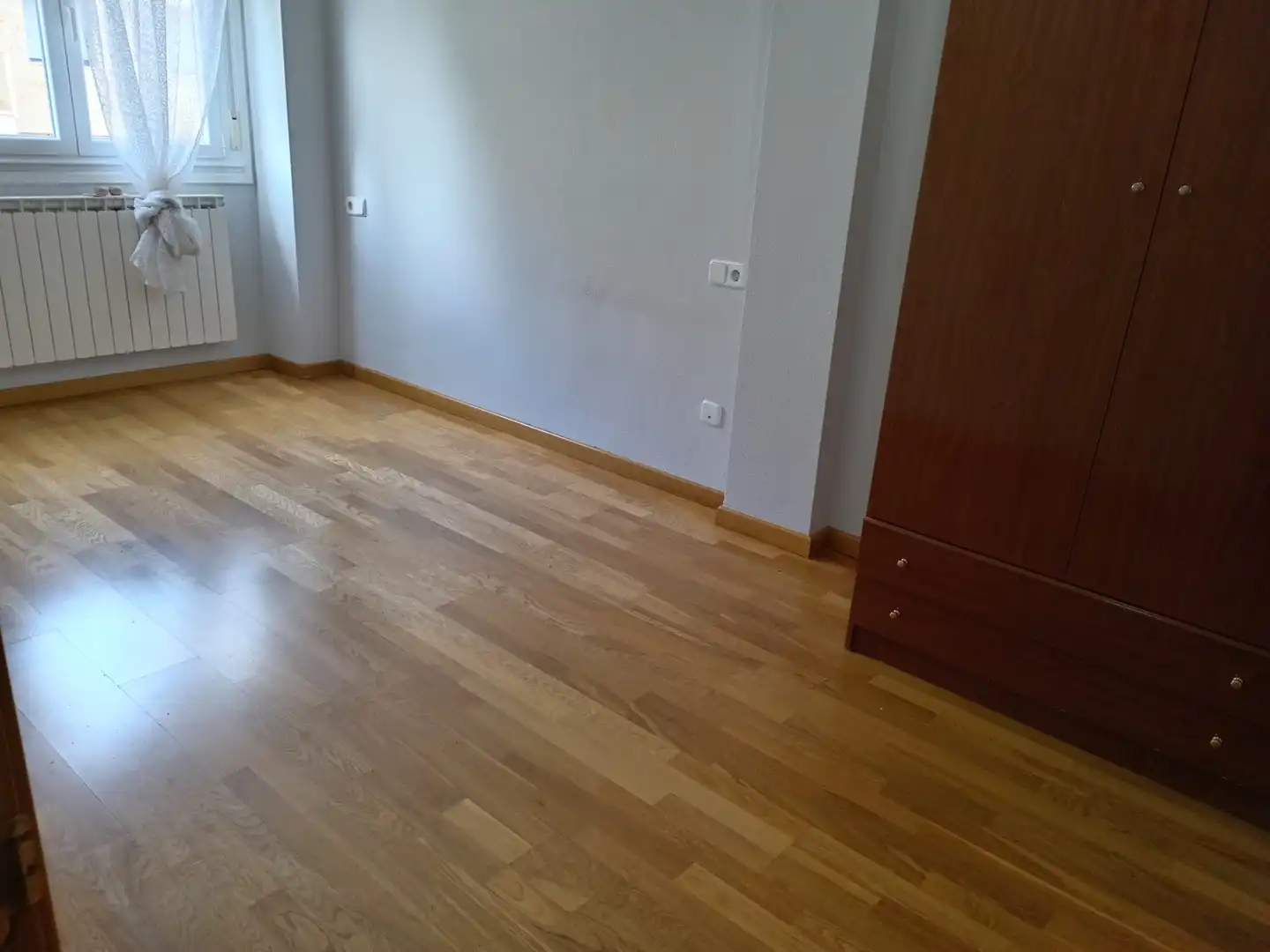 Habitación de Piso de alquiler en Carbajosa de la Sagrada con Calefacción, Trastero y Horno
