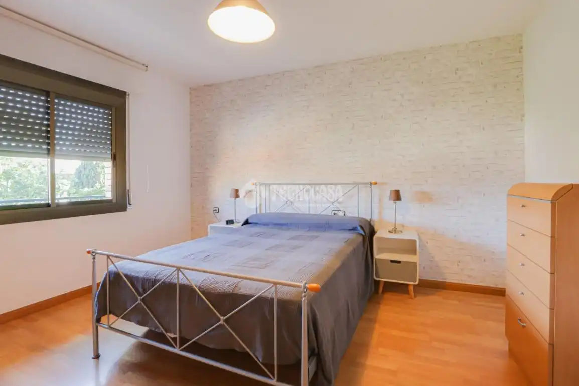 Dormitori de Pis en venda en Granollers amb Calefacció, Parquet i Balcó